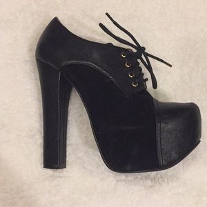 LUICHINY Black Suede Ankle Booties